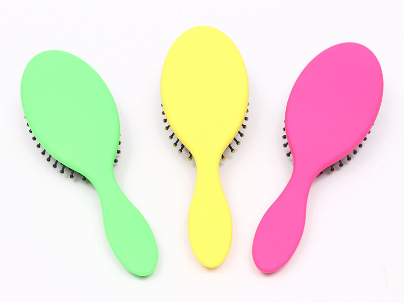 Bàn chải gỡ rối massage đầu bằng silicon