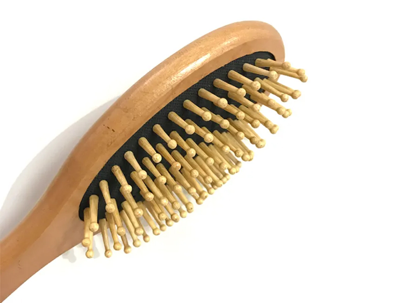 Bàn chải tóc massage bằng gỗ mái chèo cho bé